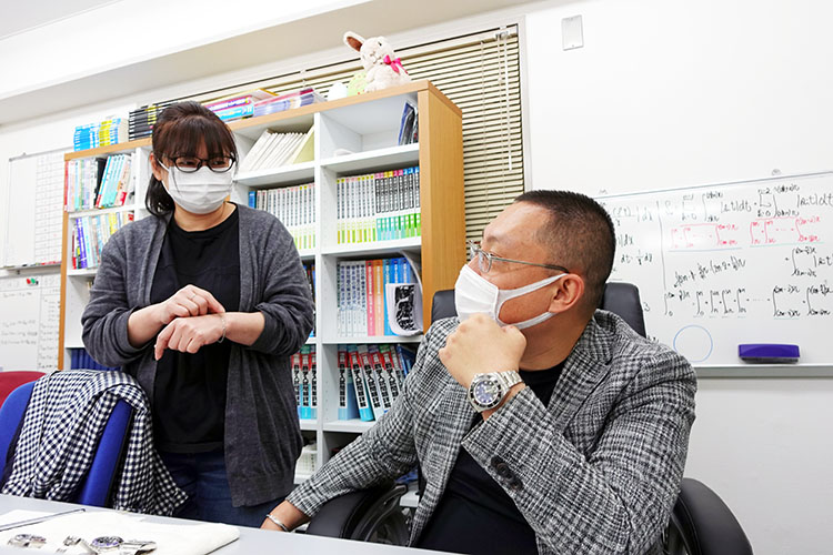 グループラインでの情報共有と相談受付